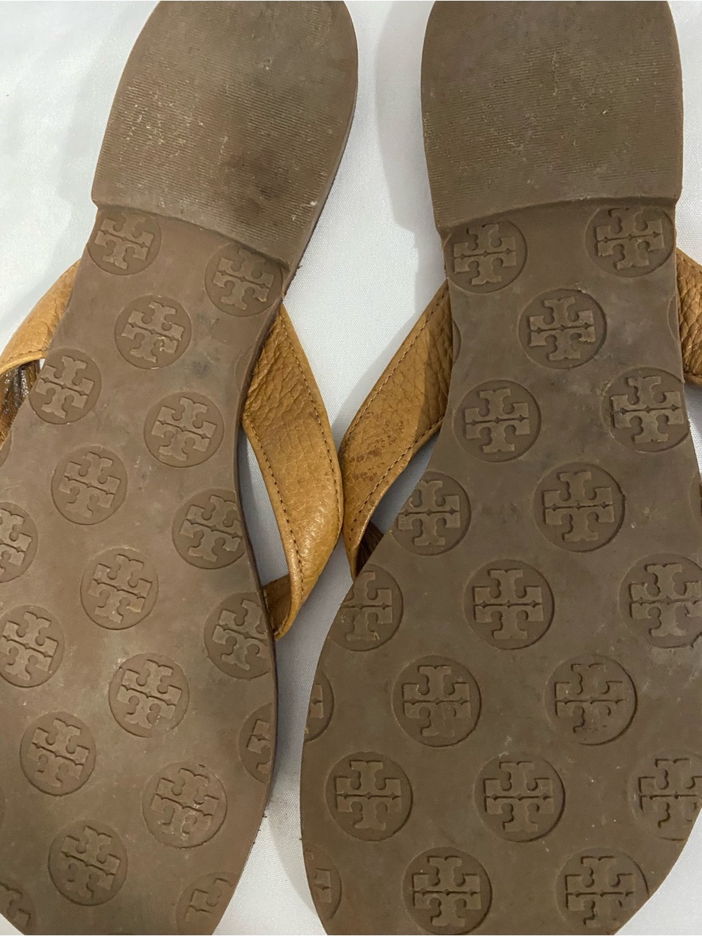 Tory Burch Brown Flip Flops Sandals Size 7 Used - Picture 4 of 4